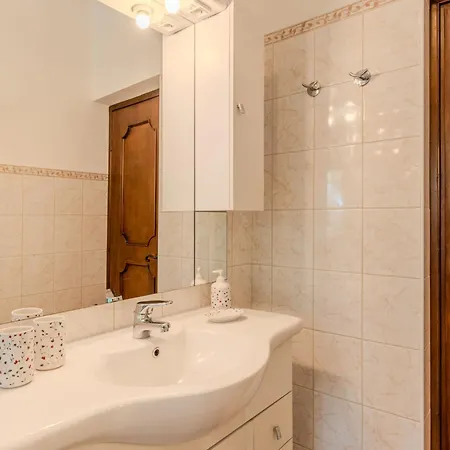 Appartamento Mariarosa By Interhome Dongo