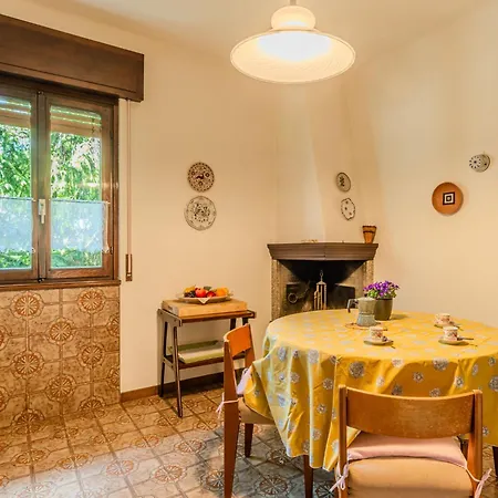 Appartamento Mariarosa By Interhome Dongo